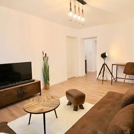 Fantastische Moderne Und Zentrale Mit Balkon